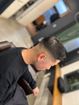 クフィア メンズヘアー カンポ 難波店(CUFFIA MEN'S HAIR CAMPO) マンバンヘアツーブロックセンターパートラウンドマッシュ