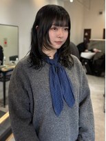 エラ(Ella)&nbsp;ミディアムレイヤー×グレージュカラー