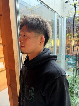 美容室 ビ フェスカ(B FESCA) #メンズ#ハイトーンカラー#ツーブロック#前髪上げ#アップバング