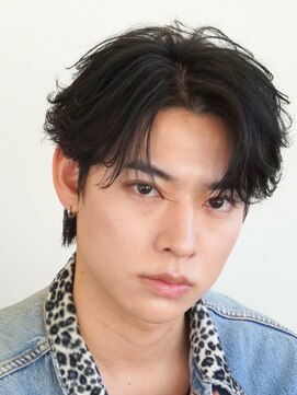 ビカムメンズヘアー 栄店(become men's hair) フェザーパーマ×センターパート黒髪/名古屋/栄/韓国