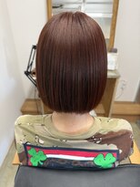 イン(yne.) 切りっぱなしミニボブスタイル