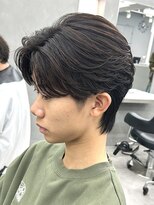 オーバルバイアピッシュ(OVARL by apish)&nbsp;フェザーパーマ毛流れセンターパートメンズパーマ曲がる縮毛矯正