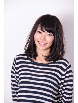 ラグノ(RAGNO) ナチュラルなミディアムボブ