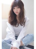ココアベージュのナチュラルスタイル