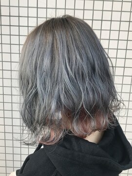 グラードヘアー(Grado hair) シルバーアッシュ×インナーラベンダーアッシュ