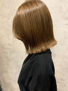 リュミエ ドゥ マッシュ(Lumier de mashu) 切りっぱなし外ハネボブ