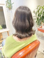 コンビネーション(combination)&nbsp;オリーブグレージュ  アディクシーカラー ビフォーアフター