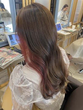 アリスバイアフロート 自由が丘(ALICe by AFLOAT) PINKイヤリングカラー