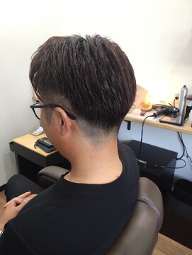 ユニ ヘアサロン イシグロ(yuni HAIRSALON ishiguro) ツーブロック+刈り上げ