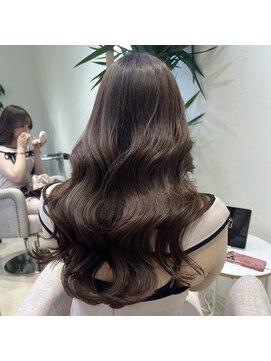 アム 表参道(am) 髪質改善カラー【小顔薄めバンググレージュレイヤーロング前髪】