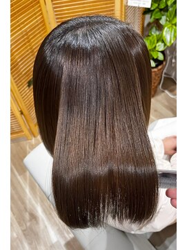 ミニマル(MINIMAL) 極上ツヤ髪ストレート+髪質改善カラー+美髪TR+カット