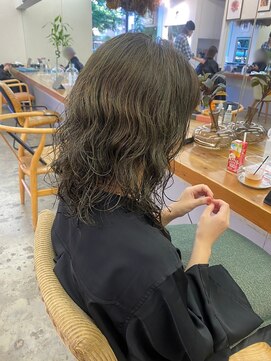 キサイ バズ(kisai BUZZ) オリーブブラウン/パーマ