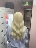 ホワイトブロンド  艶髪  ハイトーン  ホワイトカラー
