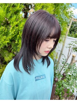 リリー ヘアーアンドビューティー(Lily) ミディアムレイヤーカット