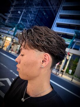 ダムディートウキョウ 北千住店(DAMDEE TOKYO) フェーザーショート