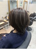 白髪ボカシハイライト×ウルフカット