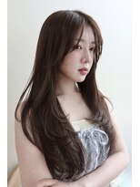ムク(MUKU)&nbsp;レイヤーカット　ダブルカラー　ベージュ　透明感カラー