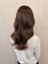 ミザルー(Misirlou) 透明感ベージュカラー×艶感ロングレイヤー