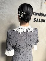 コトナ(kotona) 【定番黒髪低めシニヨン】タイトシニヨンリボンカチモリ早朝営業