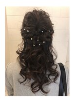 キュアー 千葉店(hair&make cure)&nbsp;パールでフェミニン　ハーフアップ