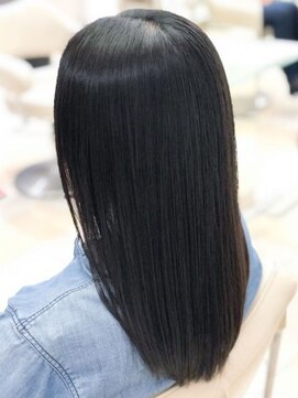 クアトロ 戸塚立場店(QUATRO) 色落ちも可愛いカラー×ナチュラルストレート