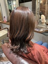 ムーン(moon) #外ハネボブ#ペールベージュ#セクションカラー