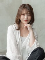 大人可愛い小顔レイヤーカット/イルミナカラー/前髪あり