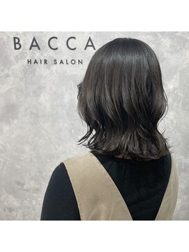 バッカ 横浜桜木町店(BACCA) くびれ外ハネ/グレージュ