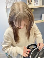 ラミエバイメルト 下北沢(lamie by melt)&nbsp;毛利/ケアブリーチ ハニーホワイトミルクティーベージュ  可愛い