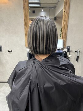 サニー 渋谷(SUNNY) バレイヤージュ、ハイライト、レイヤーロング、グレーベージュ