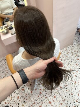 ボタン シブヤ(VOTAN SHIBUYA) 韓国ヘア/艶感カラー/オリーブグレージュ/くびれヘア