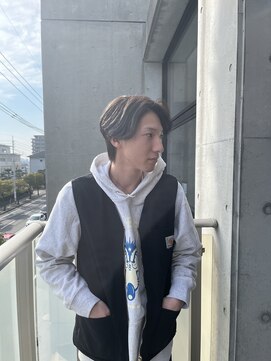 ヘアーサロン ファイブシー(HAIR SALON 5C) センターパート　シルバーメッシュ