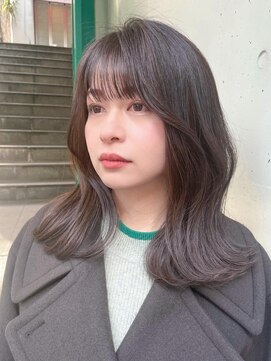 ミディアム☆くびれヘア☆韓国ヘア☆アッシュブラウン
