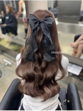 ペレ 栄 アネックス(PELE栄ANNEX) 韓国 くびれロング レイヤー ワンホンヘア 小顔前髪