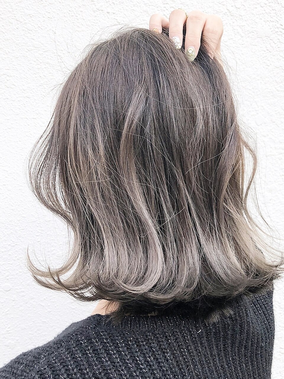 2026年夏】グレイヘアの髪型・ヘアアレンジ｜人気順｜ホットペッパー