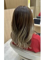 ルーシー(Lucy)&nbsp;ルーシー(Lucy)バレイヤージュカラー/グラデーションカラー