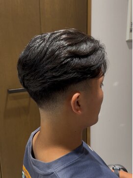 グルーマーズクレッジ 渋谷店(GROOMER/S CREDGE) men's/メンズ/フェザーパーマ/サーフカール/スペインカール/渋谷