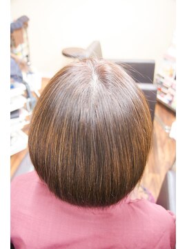 チチカカ(chichikaka) 美髪縮毛矯正専門　chichikaka　エイジングヘア酸性矯正