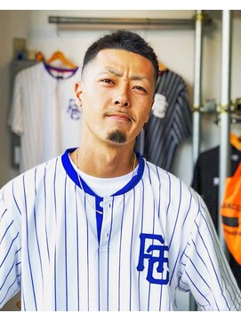 サンディーズバーバーショップ(Sandees) ボウズ ワイルドツーブロックフェード