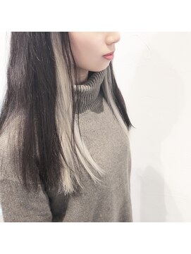 テクライズ 豊橋店(TECHRISE) インナーホワイトカラー