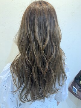 エリス ウメダ(Eliss umeda) Eliss umeda 極細ハイライトパールグレージュ