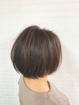 ピッコリーノバイプロデュース 小田急相模原店(Piccolino by Produce) 丸みショートボブ［小田急相模原/髪質改善/縮毛矯正/白髪ぼかし