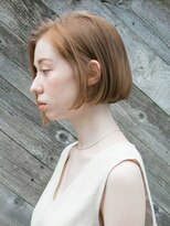 ルティア(Lutia)&nbsp;まとまりボブ　ベージュカラー