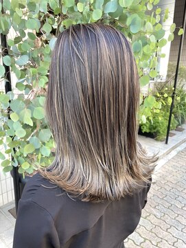 パール(PEAR+L) グラデーションハイライトグレージュ