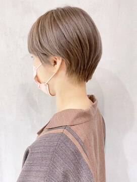 アルバム 渋谷パルコ(ALBUM) タイトショート_チェリーブラウンフェミニンロング_ba337594