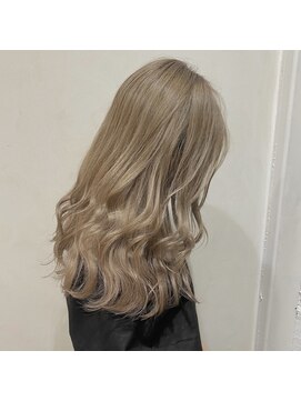 イオエ 岡本(ioe) イメチェン/フルバング/似合わせ/レッドブラウン/デジタルパーマ