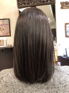 ミックスカール(Mixcurl) 寒色系カラー・髪質改善トリートメント