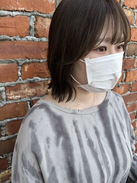 ビハツヤ(BIHATSU-YA) 切りっぱなし外ハネボブ