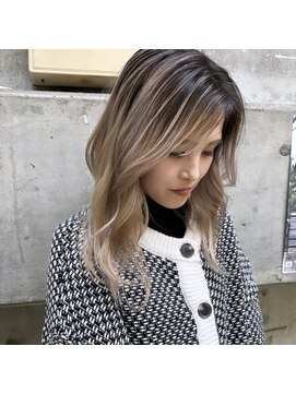 アジリ(agili) 20代30代40代/ロングレイヤー/ハイトーン/ミルクティーベージュ