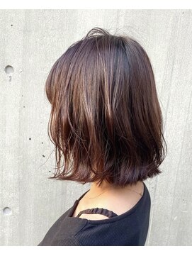 リレア 金町(Relair) ミディアムロブウェーブ×ピンクブラウン「taku」